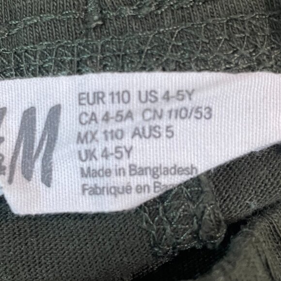 Boys H&M Colorful Cotton Shorts Lot Size 4-5 (SKU: 34B, 70BB, 81B) - Picture 7 of 8